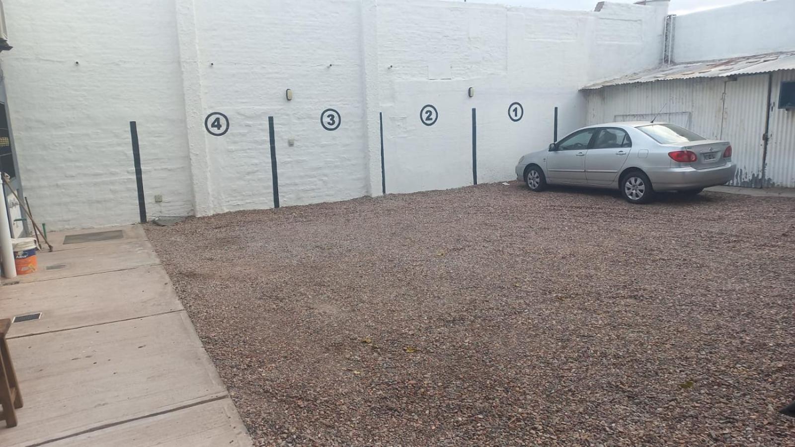 Apartamentos Willy - En Zona Residencial Con Estacionamiento Мендоса Экстерьер фото