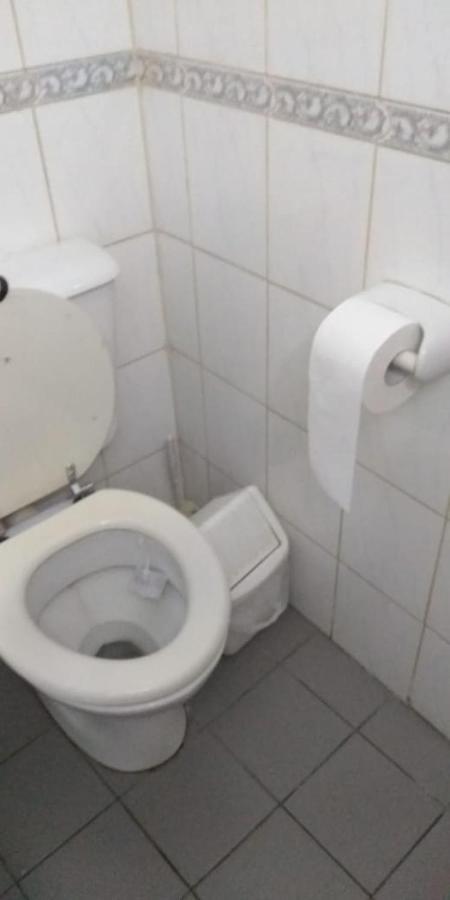 Apartamentos Willy - En Zona Residencial Con Estacionamiento Мендоса Экстерьер фото
